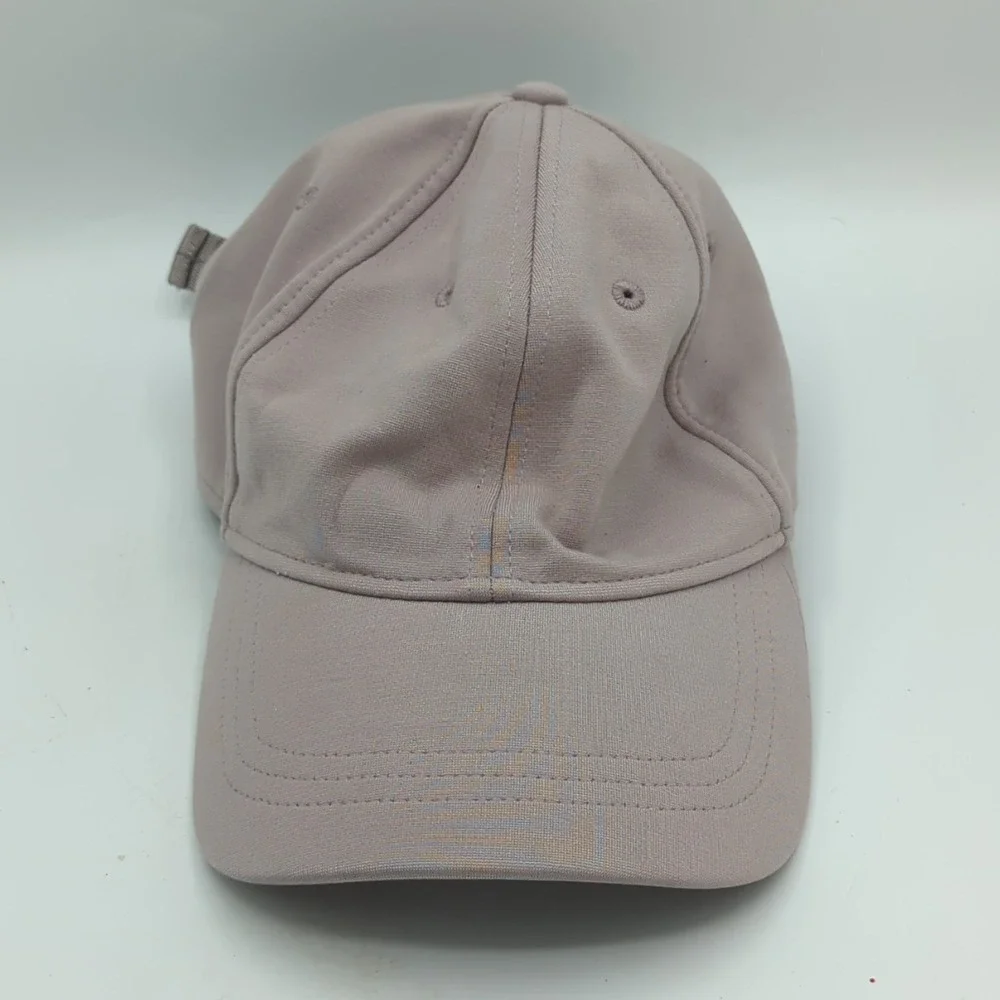 Lululemon Athletica Womens Hat Baseball Cap Strap Back Gray Adjustable One Size